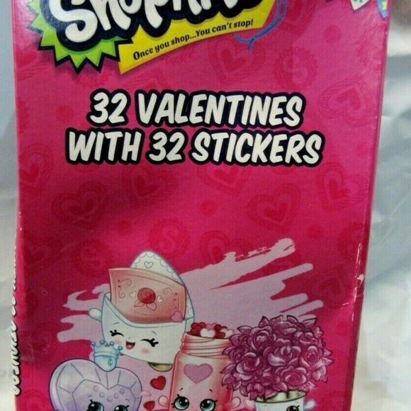 Shopkins Valentine’s Day 32 Cards and 32 Sticker - Picture 1 of 2